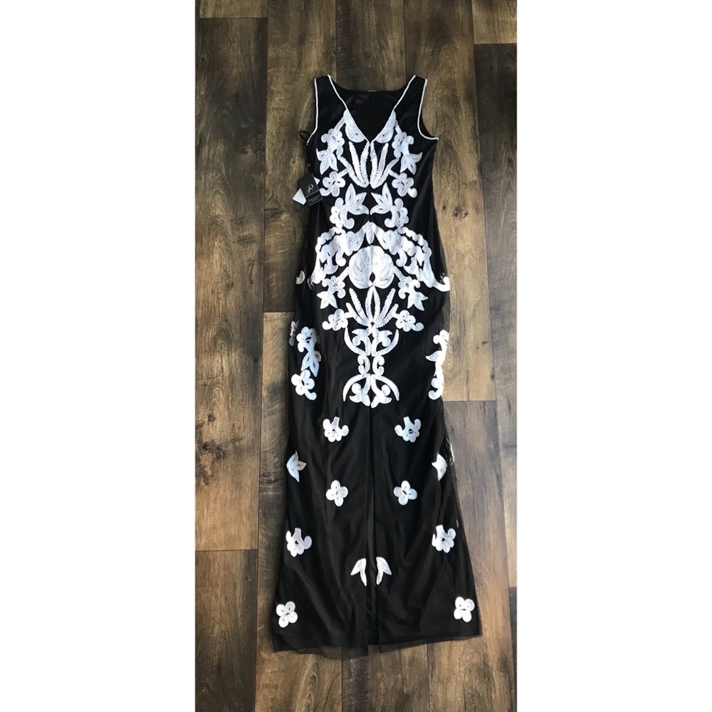 Adrianna Papell Black Ivory Beaded Column Dress